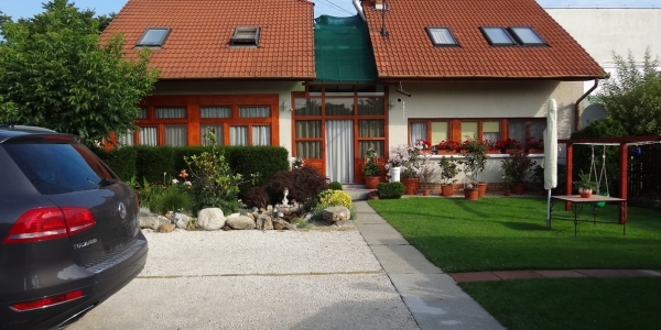 Bai Panzió