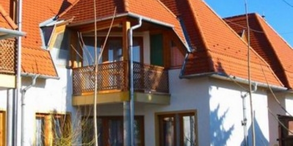 Klaudia Apartmanház