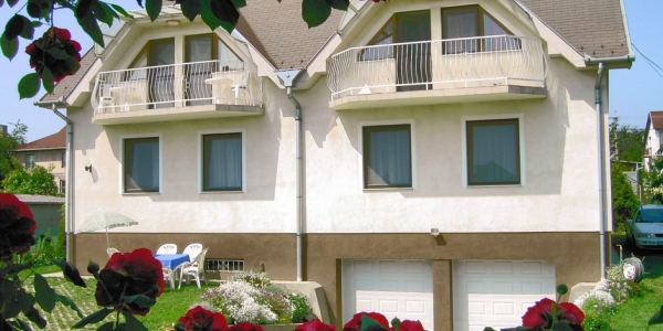 Varga Apartmanház